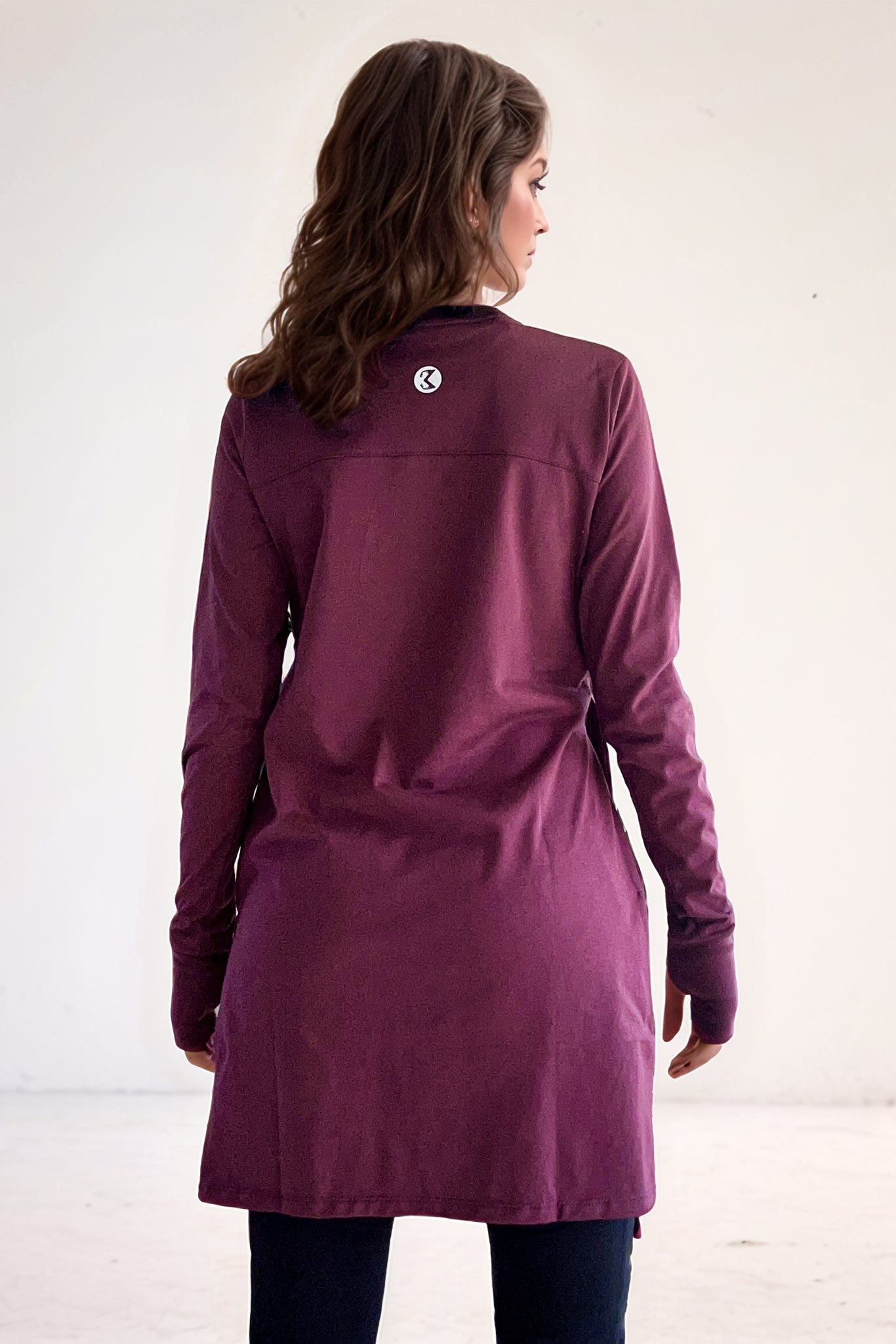 Abstract Knotted LS Tee Fig - Sigma Fit