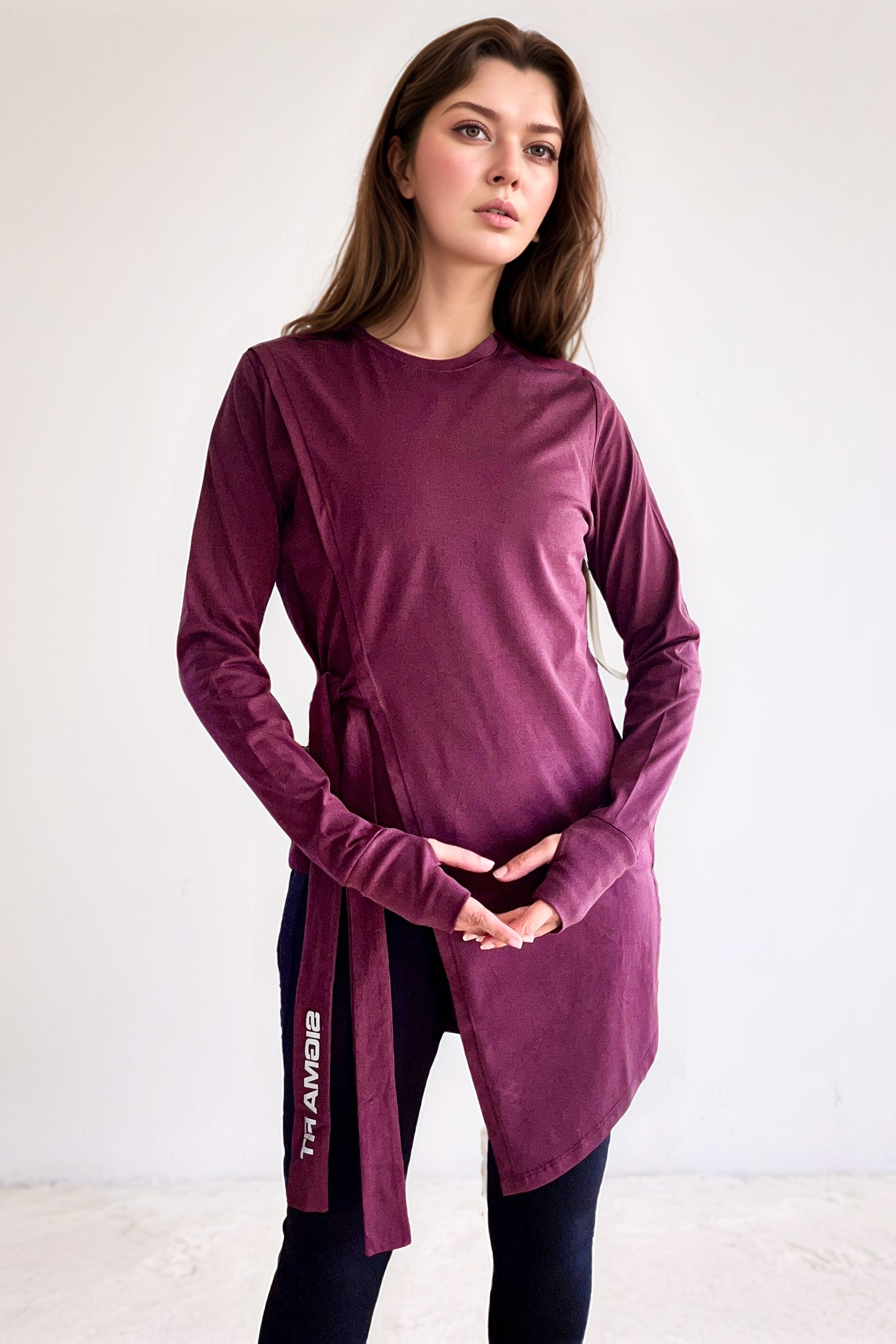 Abstract Knotted LS Tee Fig - Sigma Fit