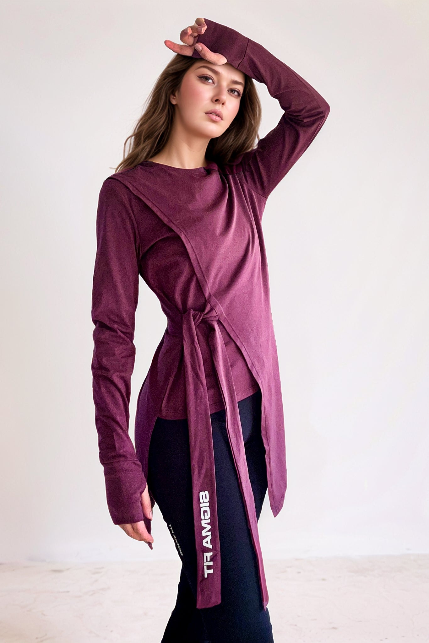 Abstract Knotted LS Tee Fig - Sigma Fit