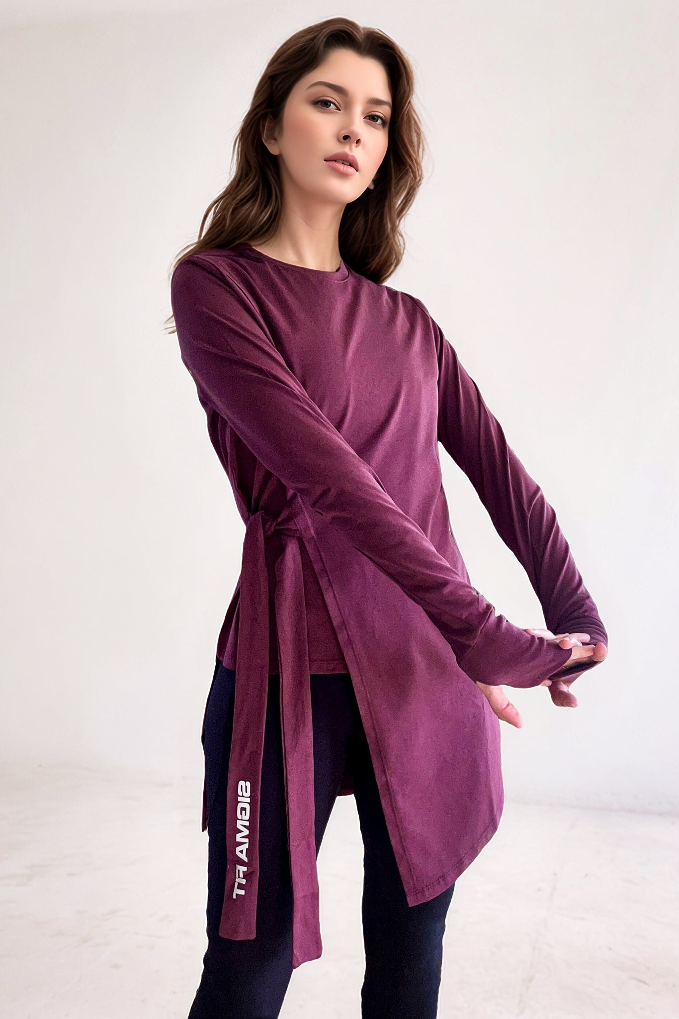 Abstract Knotted LS Tee Fig - Sigma Fit