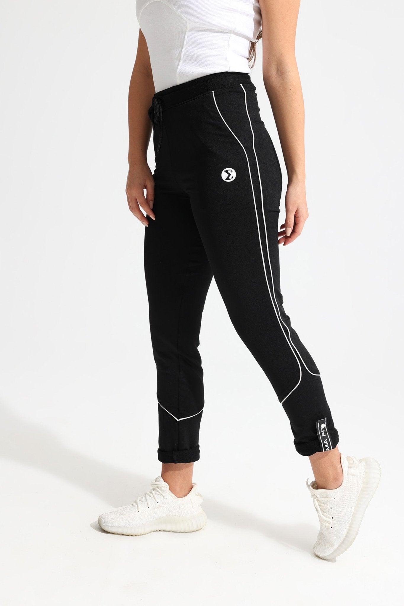 Black Straight Pants - Sigma Fit