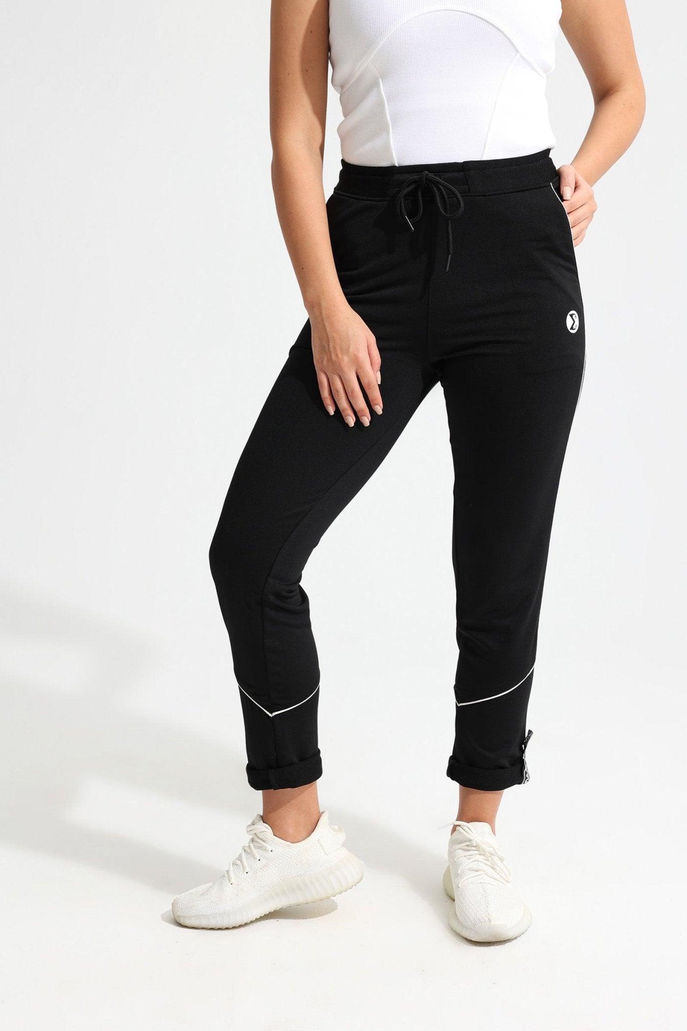 Black Straight Pants - Sigma Fit