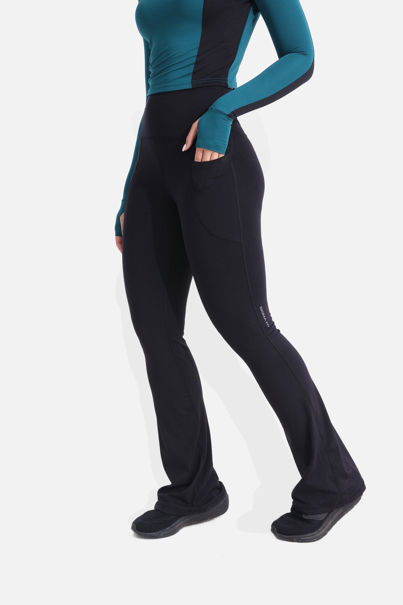 Black Yoga Flare Pants – Sigma Fit - Main Image