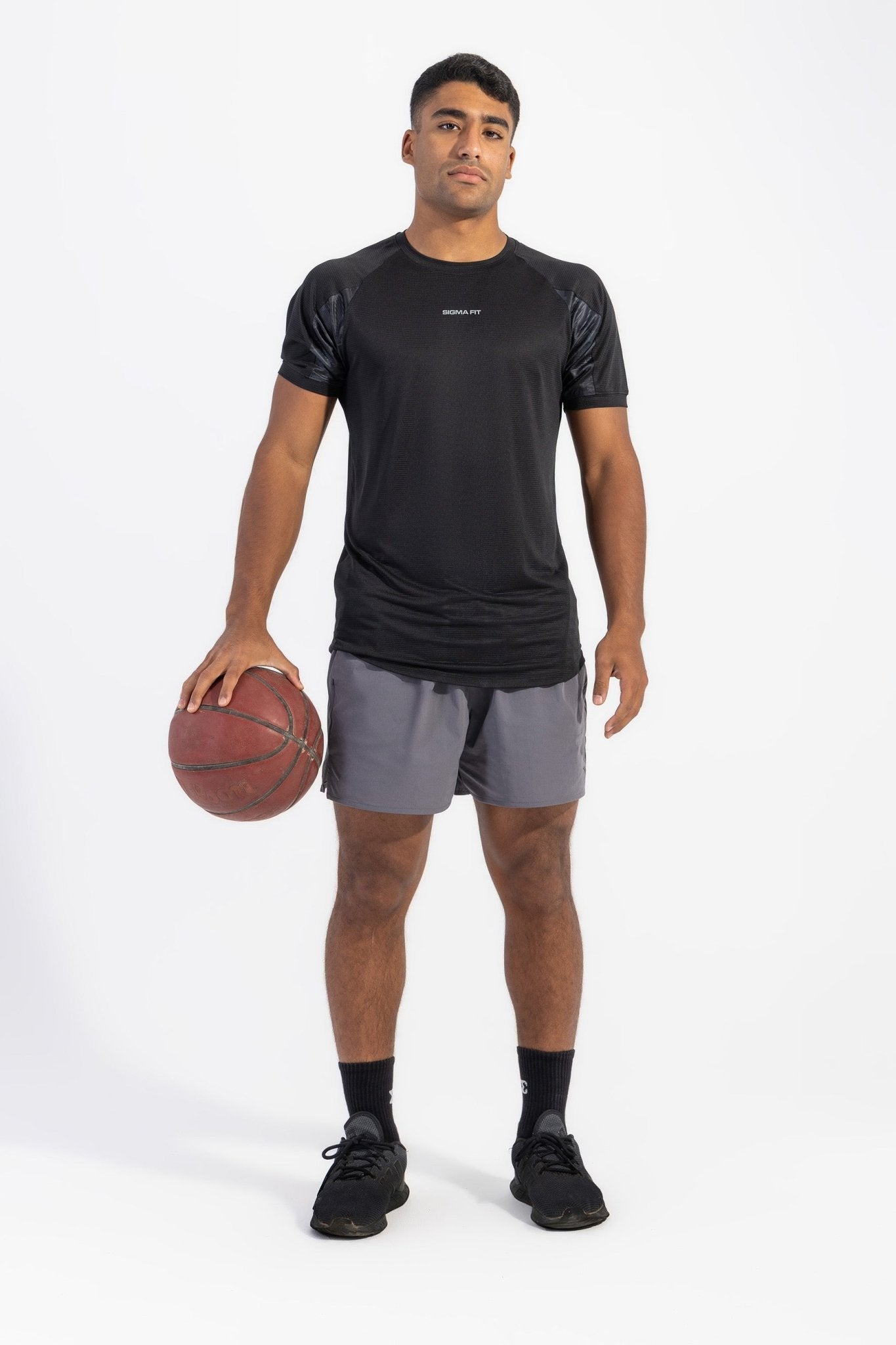 Black Dynamic PRO-Dri Tee worn in training - Sigma Fit