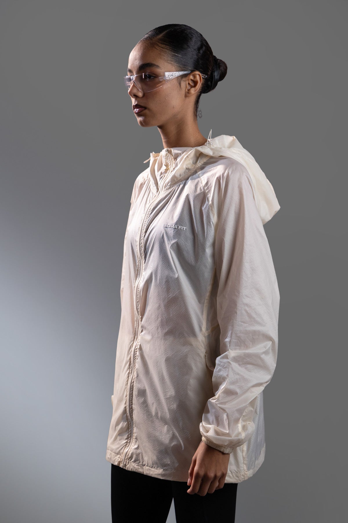Windbreaker Jacket Off White - Sigma Fit
