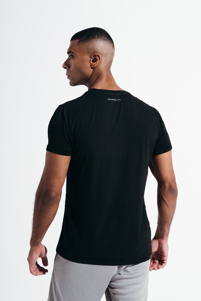 Black Contrast Tee - Sigma Fit