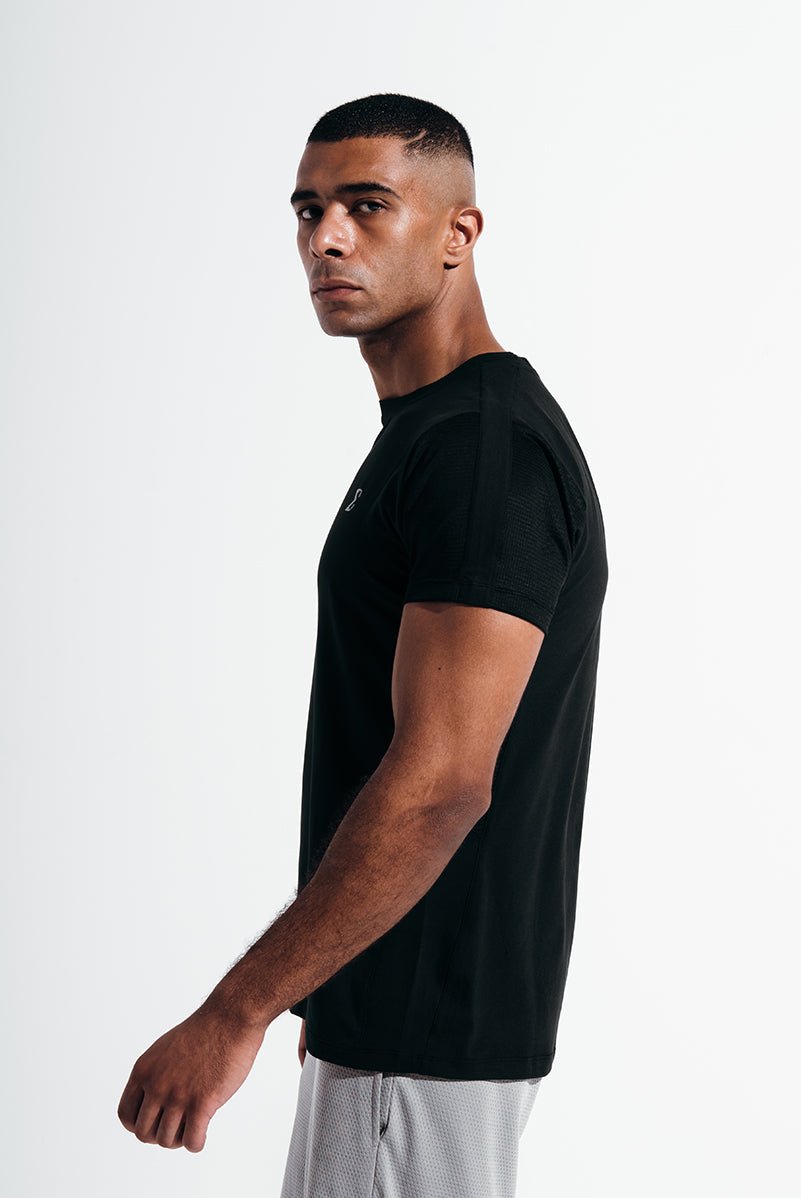 Black Contrast Tee - Sigma Fit