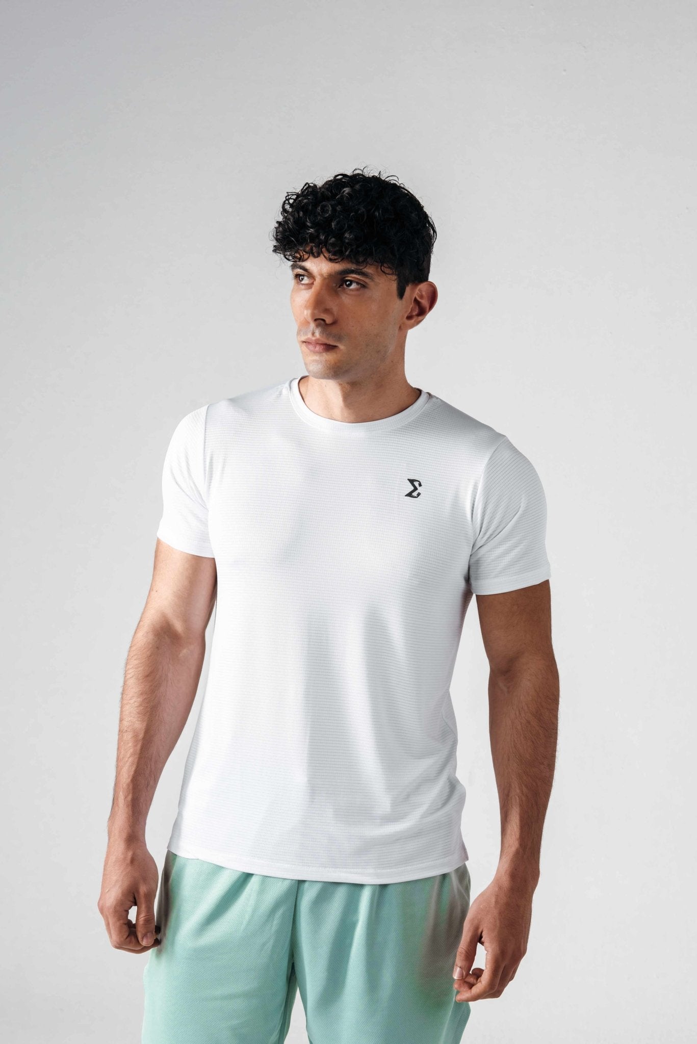 White Manly Basic T-Shirt - Sigma Fit